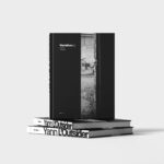 Livres Variation(s) de Yann L'Outsider empilés